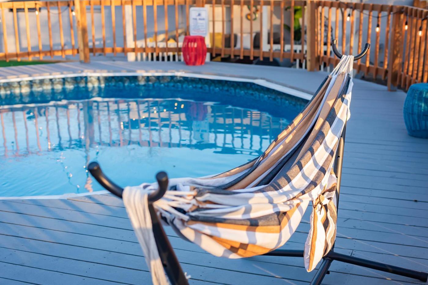 Game Room, Pool & Fire Pit At The Medical Center San Antonio Exteriör bild